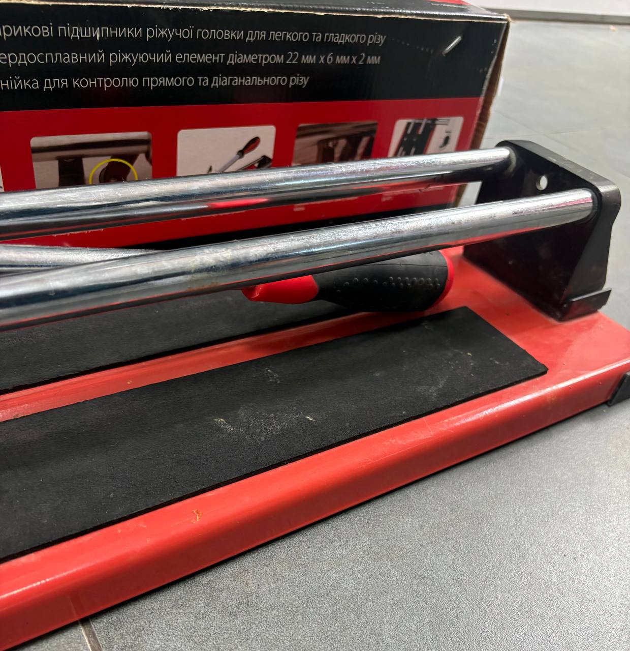 Плиткоріз Expert Tools 8106A-2- купити у Києві, доставка по