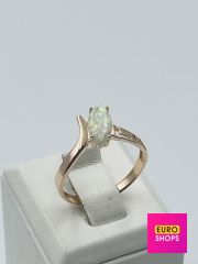 Золота каблучка 585° 1.87 г.