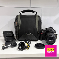 Цифрова дзеркальна фотокамера Nikon D3200