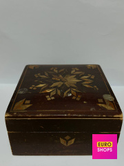 Дерев'яна скринька