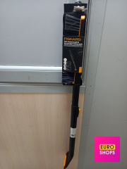 Щітка-скребок телескопічна Fiskars X-series 85-113
