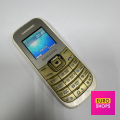 Кнопковий телефон Samsung GT-E1200M