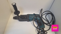 Перфоратор Makita HR2470