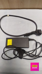 Зарядний пристрій Toshiba ADP-90NB