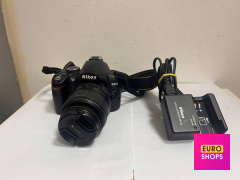 Фотоапарат Nikon D3000 18-55VR Kit