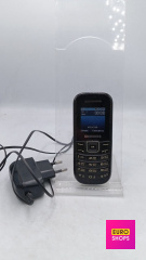 Кнопковий телефон Samsung GT-E1200I