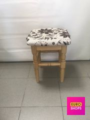 Дерев'яна табуретка 44*35
