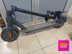 Електросамокат Xiaomi mi electric scooter 3