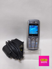 Кнопковий телефон LG G1600