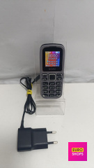 Кнопковий телефон Nomi І1441