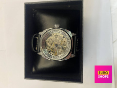 Годинник з автопідзаводом