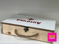 Дерев'яний ящик Аптечка