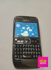 Кнопковий телефон NOKIA E71