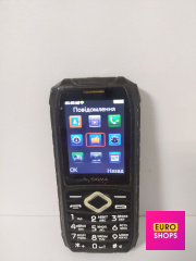 Кнопочний телефон Sigma mobile IO67
