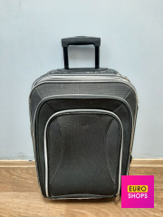 Валіза  з ручкою та колесами DERBY