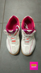 Кросівки Yonex 41р