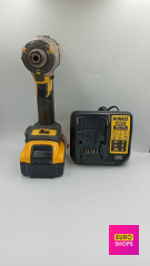 Акуляторний гвинтоверт DeWalt DCB107