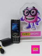 Кнопковий телефон NOKIA Eseries E66-1