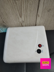 Лампа для нігтів