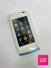Мобільний телефон Nokia 500