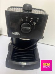 Кавомашина ріжкова з капучинатором Delonghi ec145