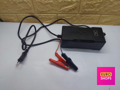 Зарядний пристрій для акумуляторів YZ260 14.6V/10A