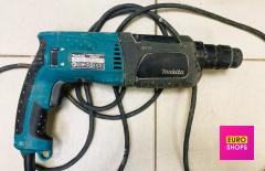 Перфоратор MAKITA HR 2470