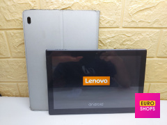 Планшет Lenovo TAB 4 TB-X304L 2/16GB