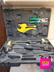 Набір для труб Rehau