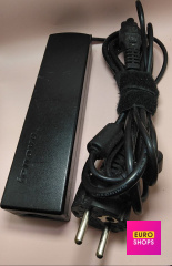 Комплект з 4 зарядних пристроїв  для ноутбуків