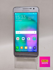 Смартфон Samsung Galaxy A3 (SM-A300FU) 1/16 GB