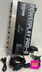 Підсилювач для навушників Behringer HA8000